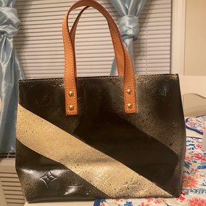 Custom Authentic Louis Vuitton Vernis Reade PM